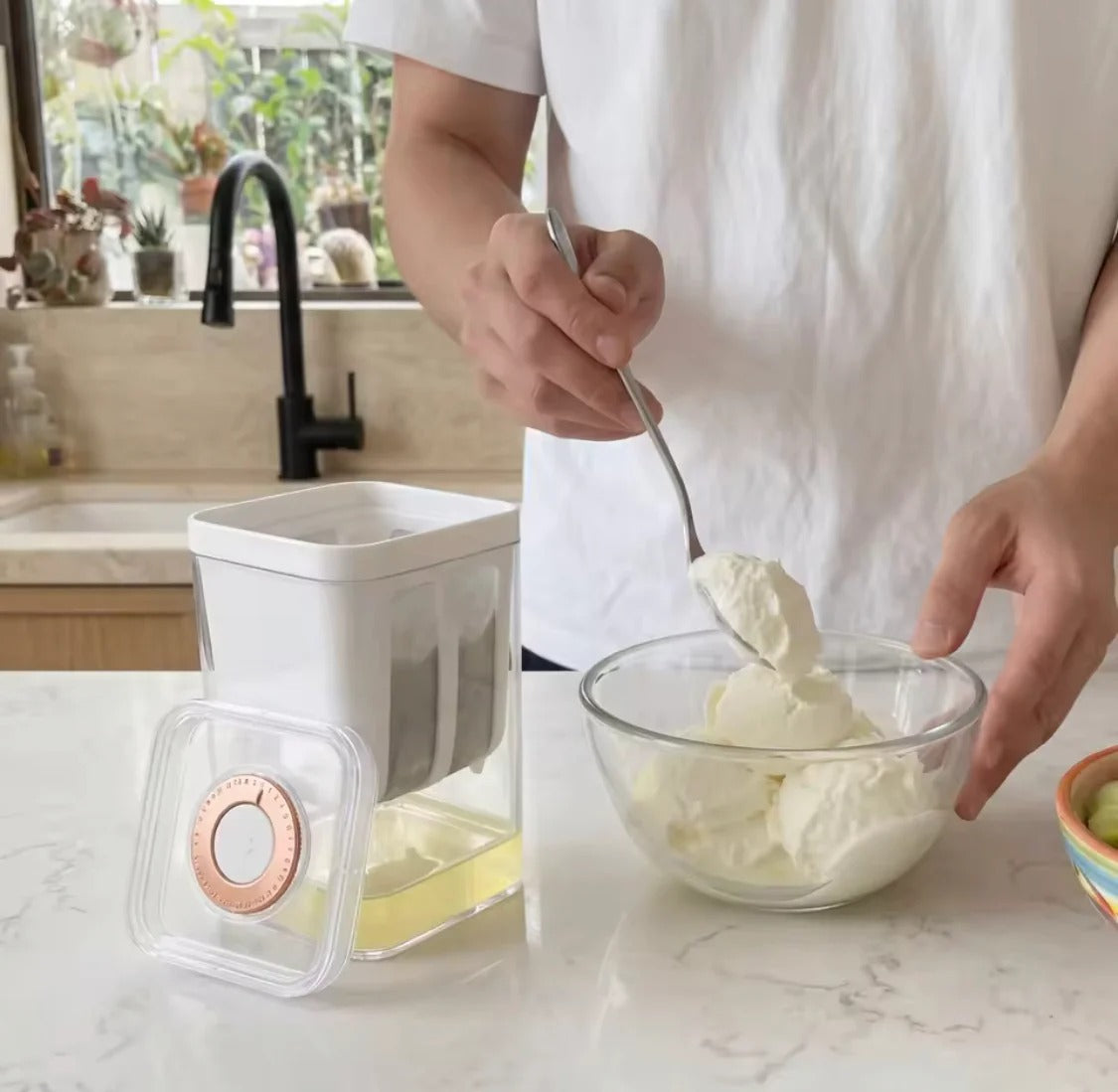 Portable Greek Yogurt Strainer Cup with Fine Mesh Separator & Lid