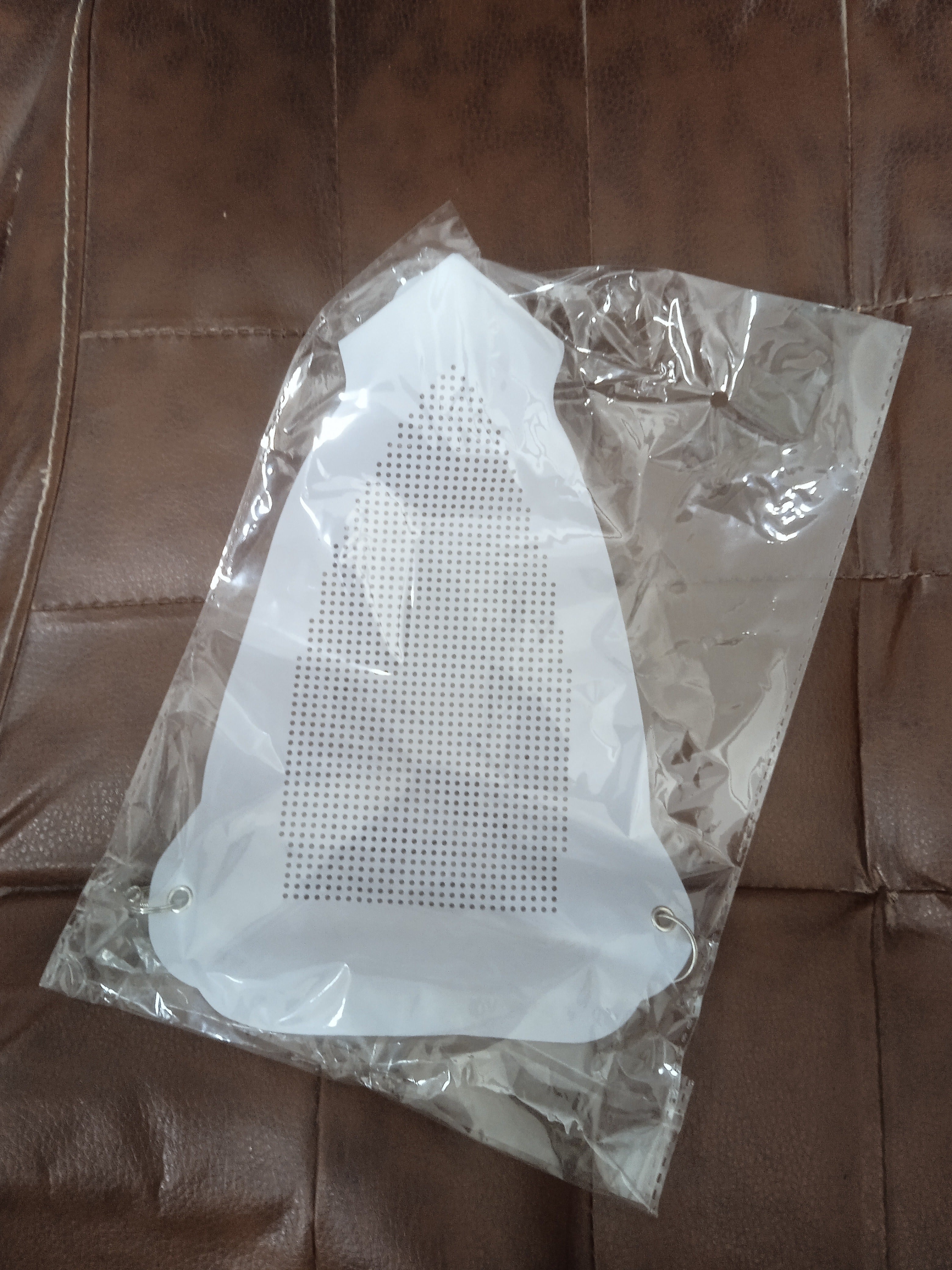 Universal Anti-Scorch Teflon Iron Shoe Cover – Non-Stick Iron Protector for Delicate Fabrics