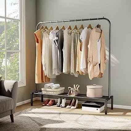 Single Pole Metal Clothes Stand – Premium Quality