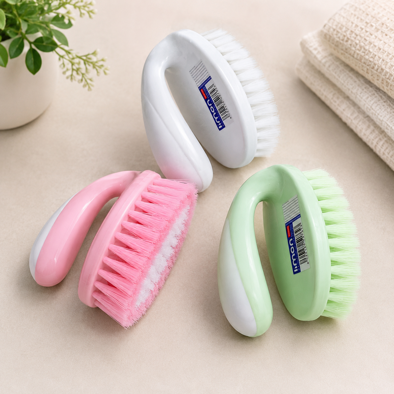 Handheld Cloth Washing Brush with Comfortable Grip Handle