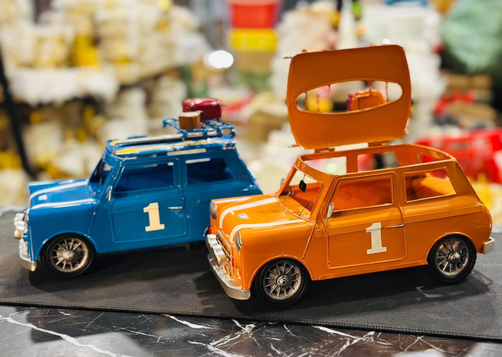 Antique Vintage Car Tissue Box – Handmade Premium Quality Metal Body Tissue Holder