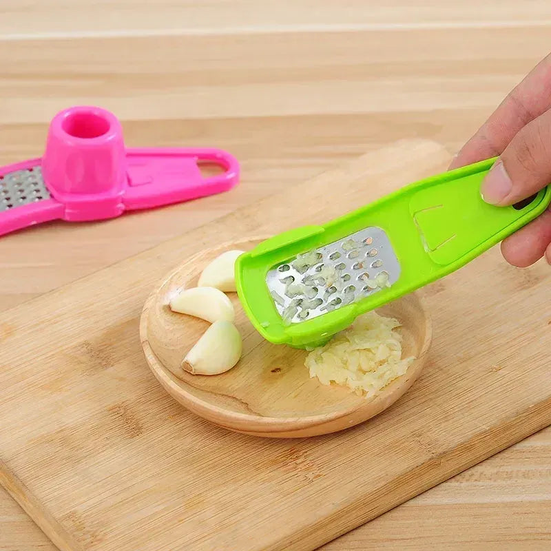 Ginger Garlic Crusher Tool Handy Garlic Press view 4 - Nexusmart Pakistan