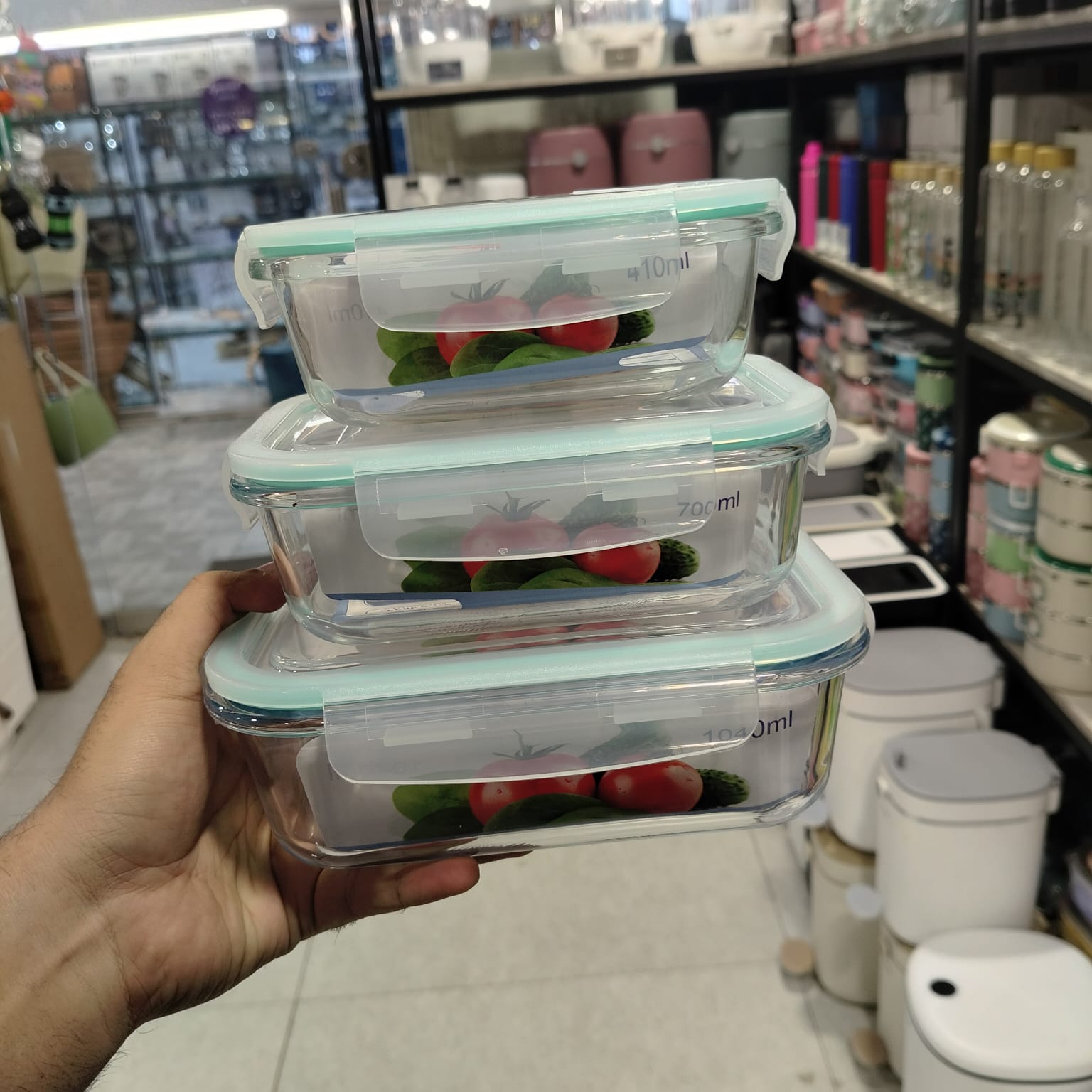 Heavy Borosilicate Glass Bowls Set of 3 with Airtight Lids and Box