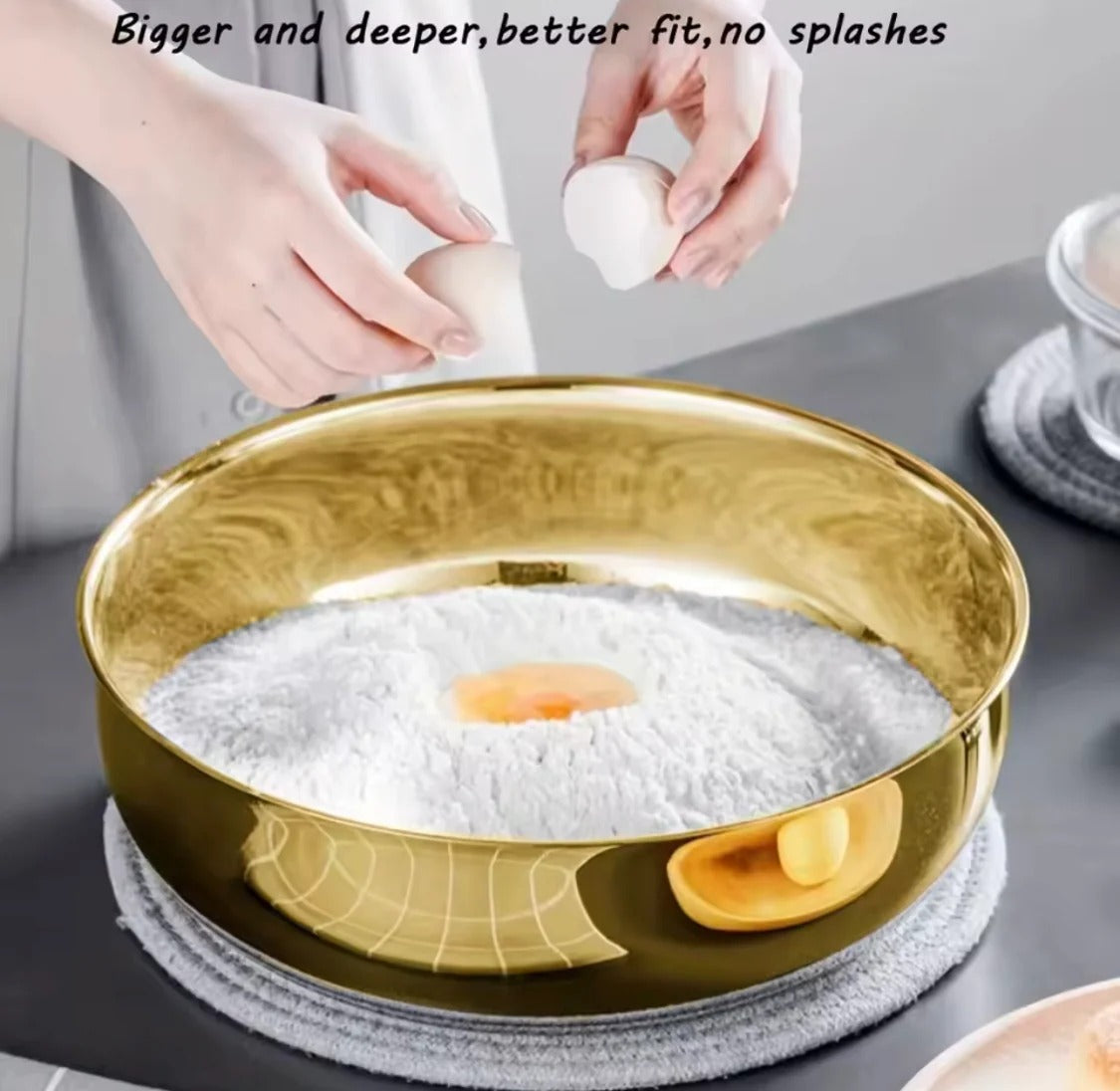 Multipurpose Stainless Steel Mixing Bowl with Transparent Lid