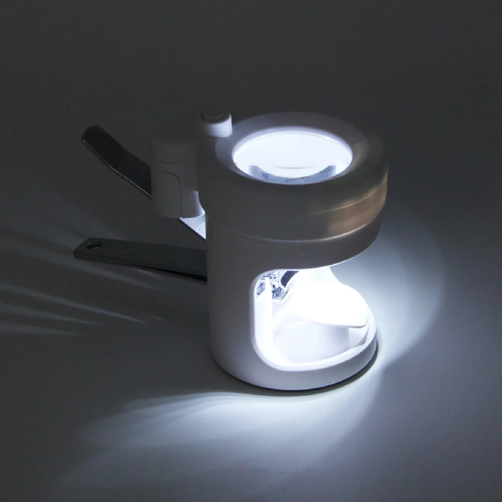 Portable Nail Cutter with Adjustable LED Light