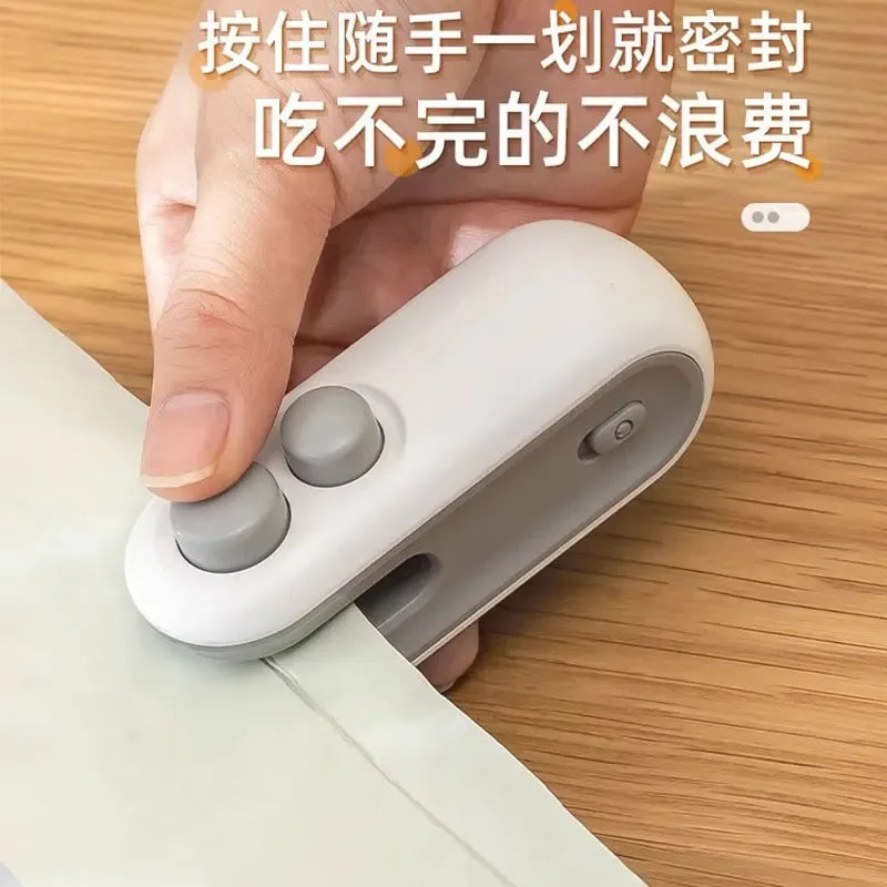 2 in 1 Portable Sealing Machine – Mini Heat Sealer & Cutter