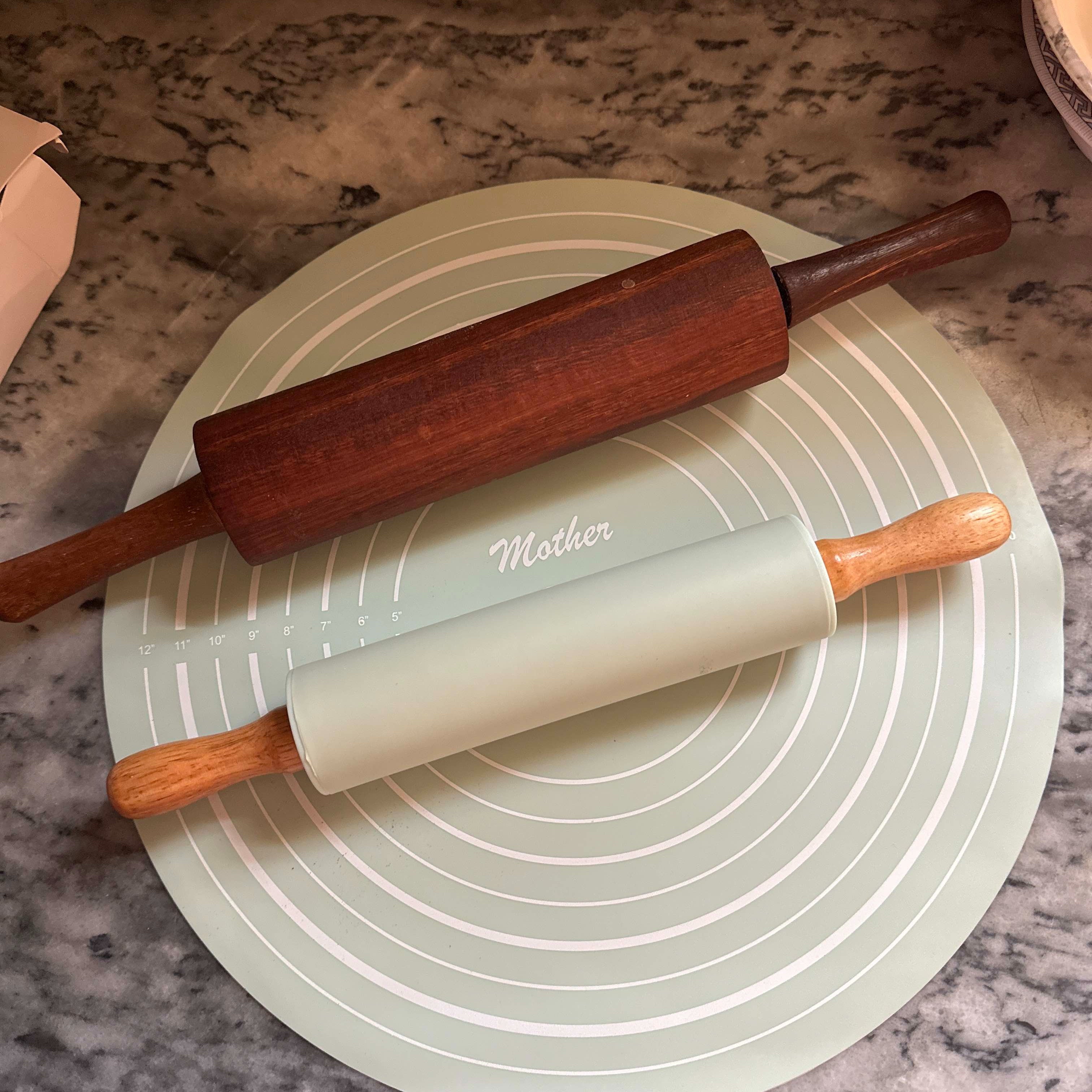 Silicone Dough Mat & Rolling Pin Set – Kitchen & Cooking