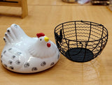 Large Farmhouse Hen-Shaped Egg Storage Basket with Lid – Decorative Wire Egg Holder
